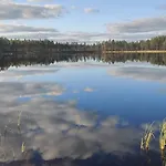 Prázdninový dům Rauhallinen Moekki Lammen Rannalla *